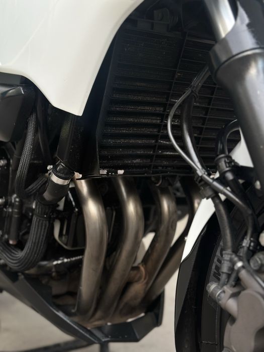 Yamaha XJ6 diversion ABS