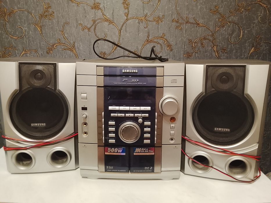 Продам музыкальный центр Самсунг