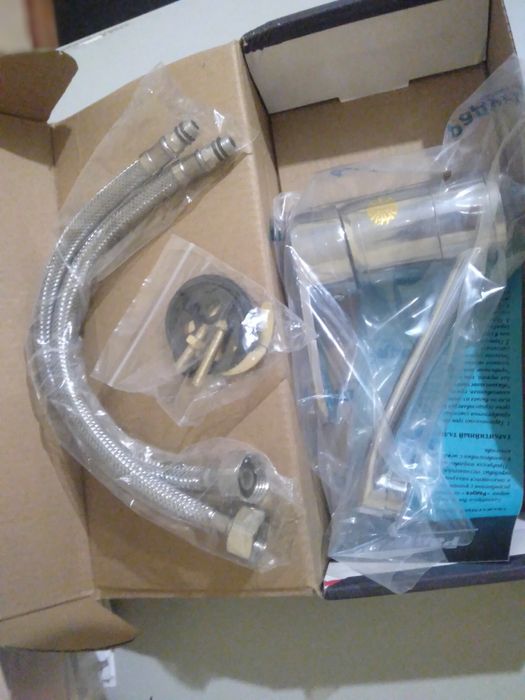 Смеситель для раковины