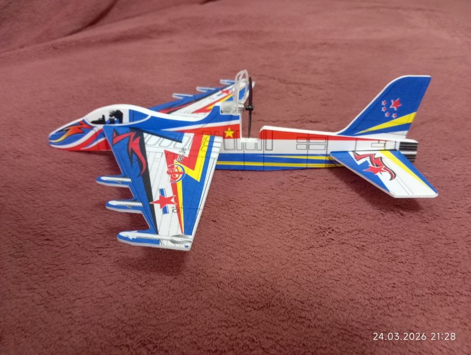 Игрушечный самолёт(14+)/(9+)