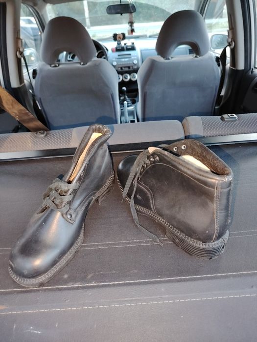 Кожени боти мъжки