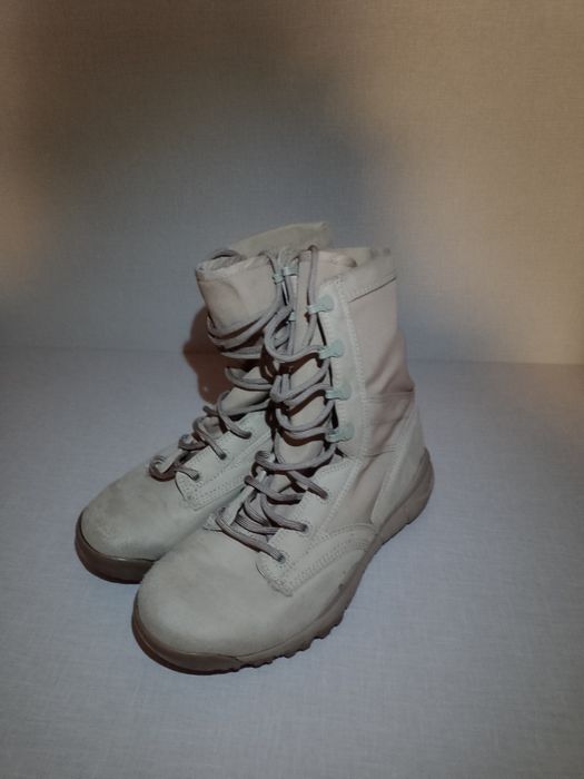 Военни куртки/ризи, NIKE военни кубинки