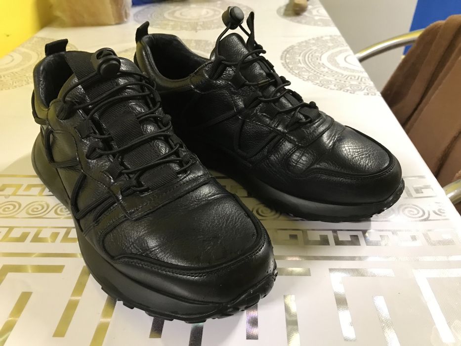 Кожанные кроссы 42 размер