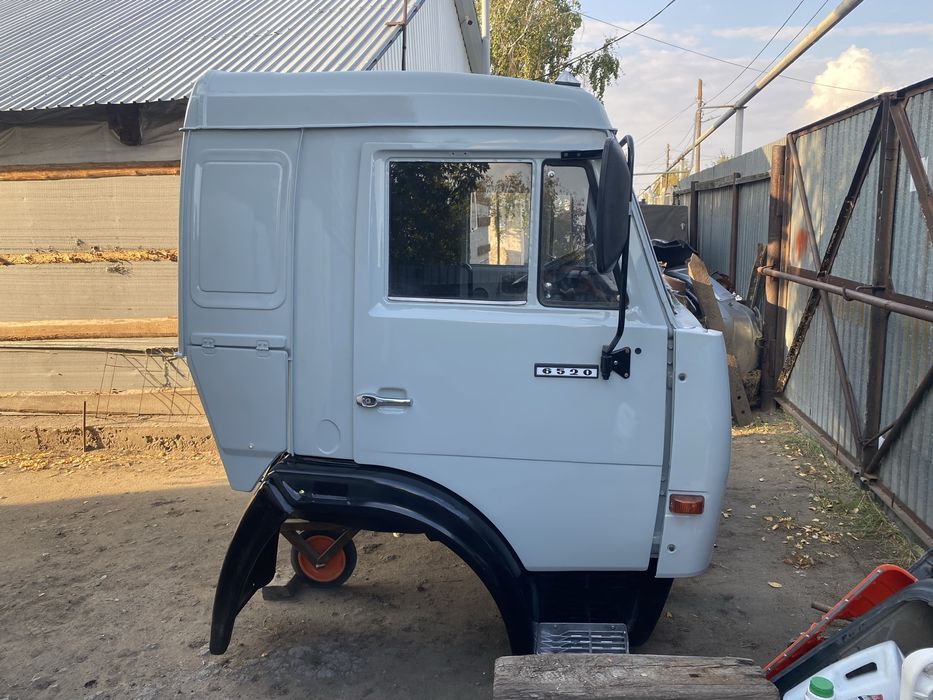 Продам кабина камаз