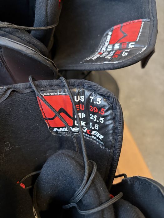 Boots pt placa snowboard stare f buna f putin folositi