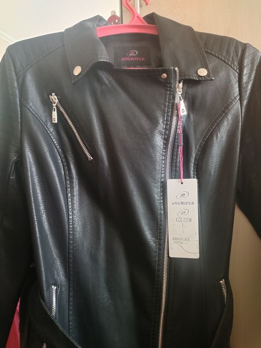 Кожаная куртка новая