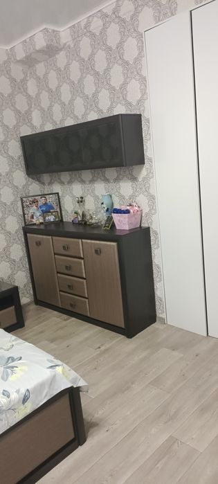 Продам квартиру 3 комнатную