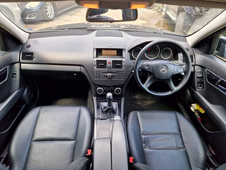 Mercedes W204 C220CDI 651 170кс седан ръчка НА ЧАСТИ!
