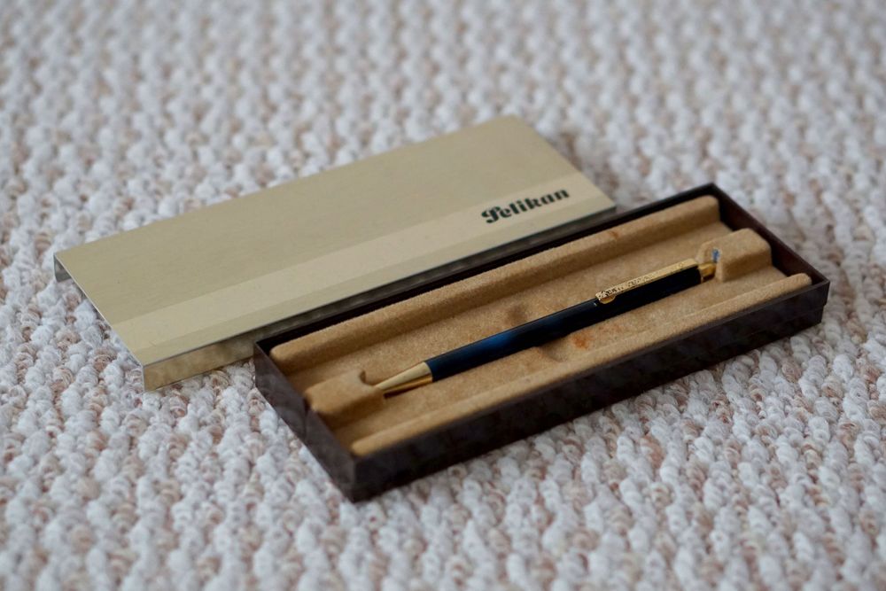 Pix elegant Pelikan in cutia originala