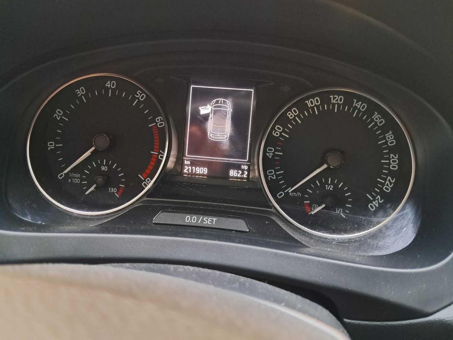 Skoda automata benzina