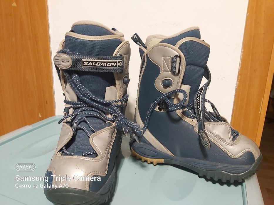 Ботинки для сноуборда 37-37, 5 рр.