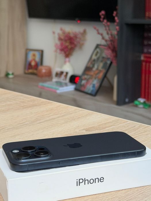 iPhone 15 Pro, 128 GB, 89% sănătate baterie