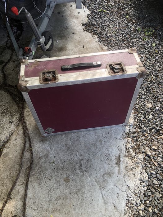 Case pentru mixer sau  cutie cabluri  , depozitare  etc.