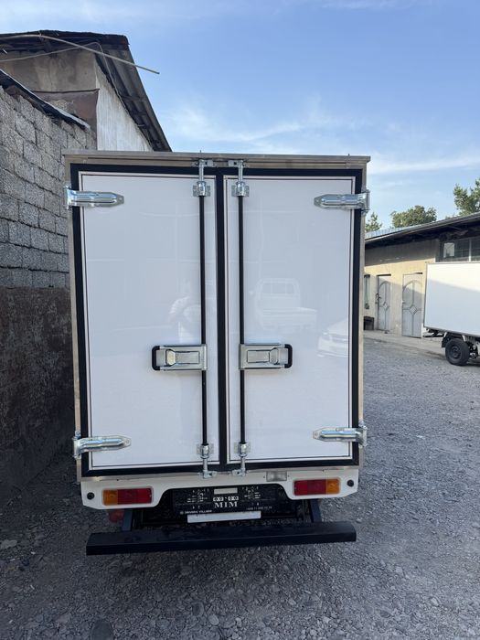 Laboga butka izotermik va furgon xizmatlari