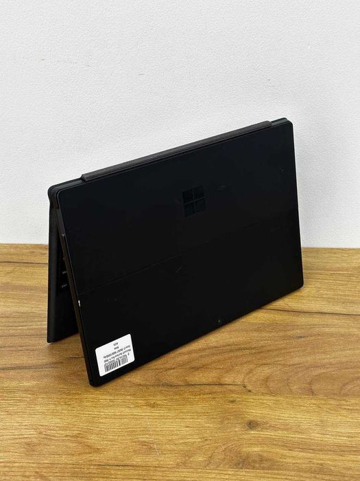 Microsoft Surface Pro 7+