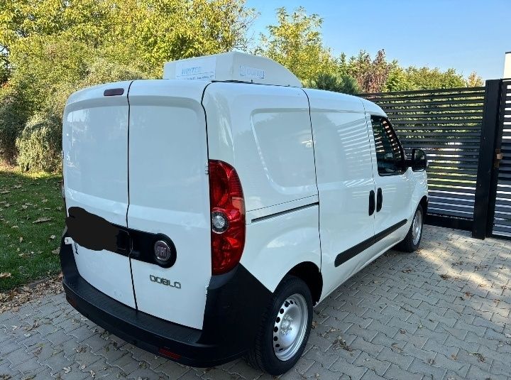 Vand fiat doblo cu frig