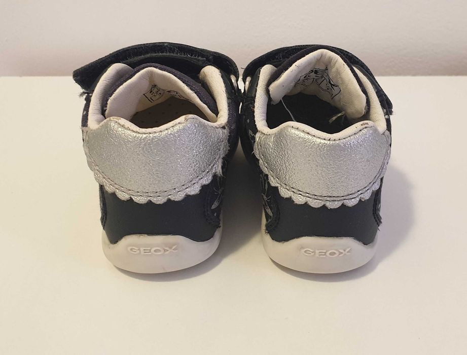 Бебешки обувки Geox 19