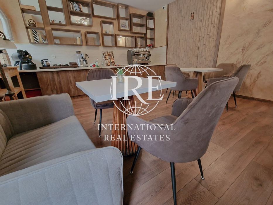 Търговско помещение за под наем! Top локация – идеален център! Чудесн