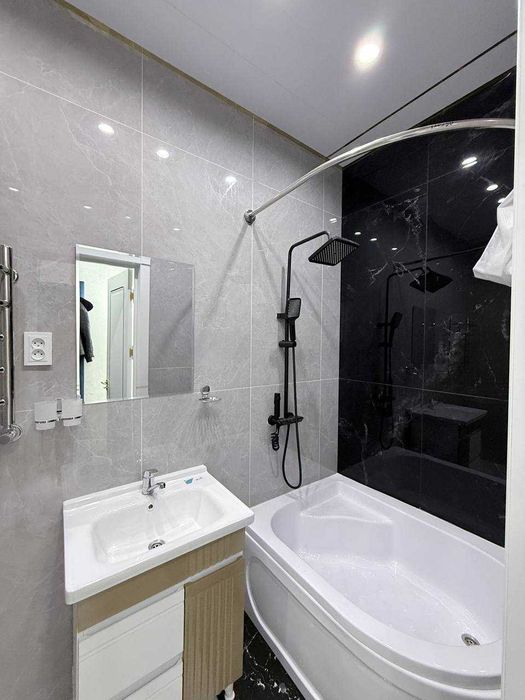 Продаётся Люкс 2х комнатная новостройка с лифтом 6-этаж ул.Гагарина