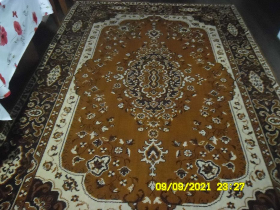 Ковёр синтетический