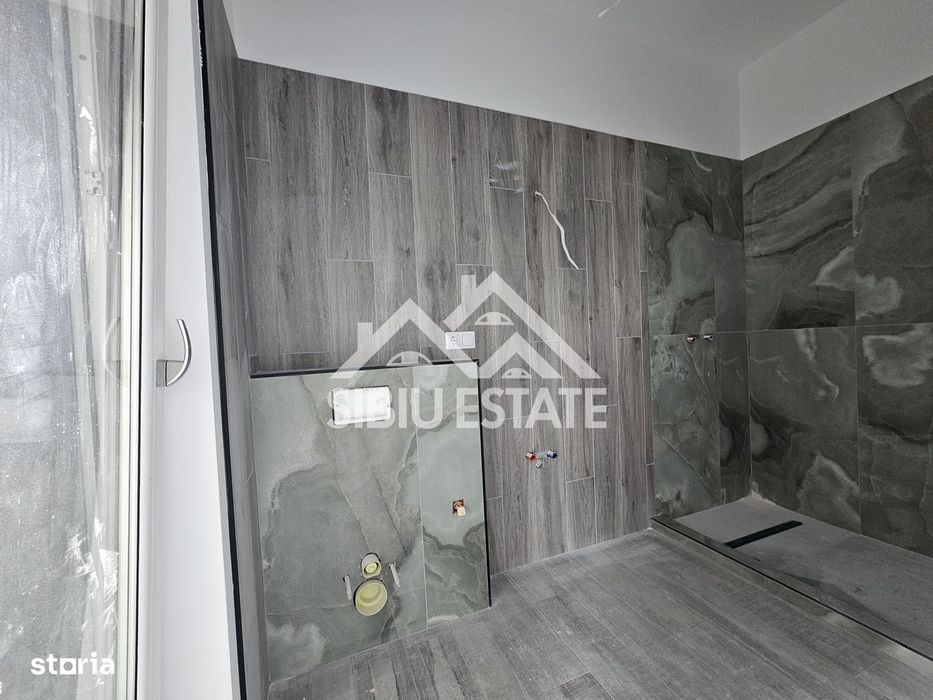 Casa moderna terase panoramice, garaj, curte mare