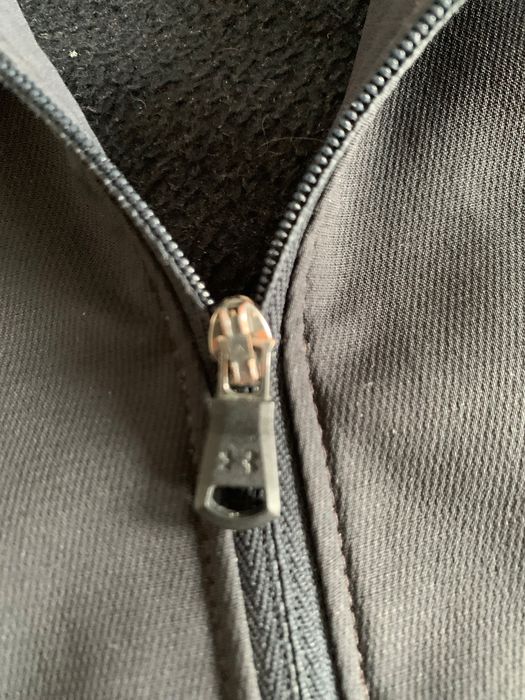 Яке на under armour за сезона