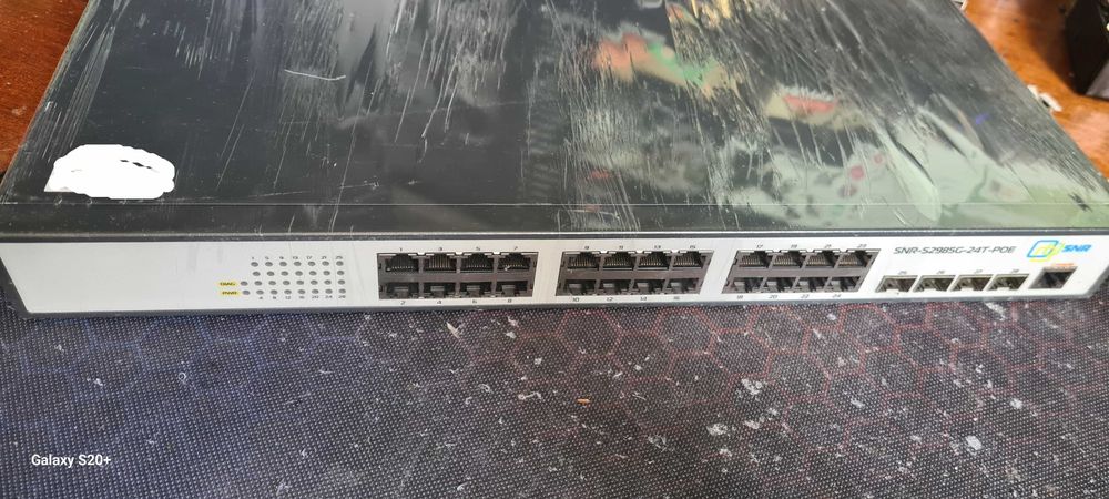 Продаётся управляемый POE коммутатор уровня 2 SNR-S2985G-24T-POE-E