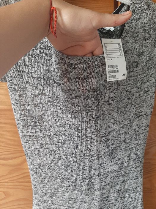 Rochiță dama  H&M cu eticheta