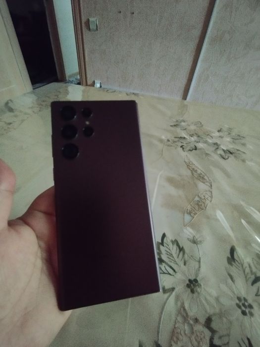 Самсунг S ultra.