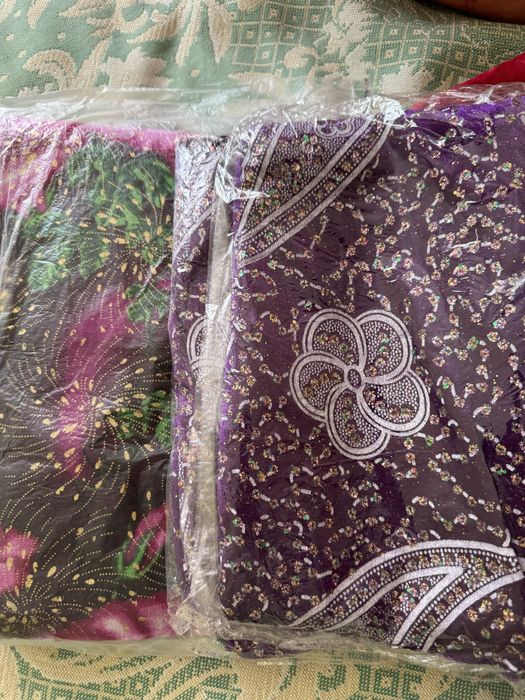 Продам ткани и платки