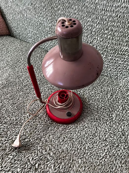 Лампа настольная