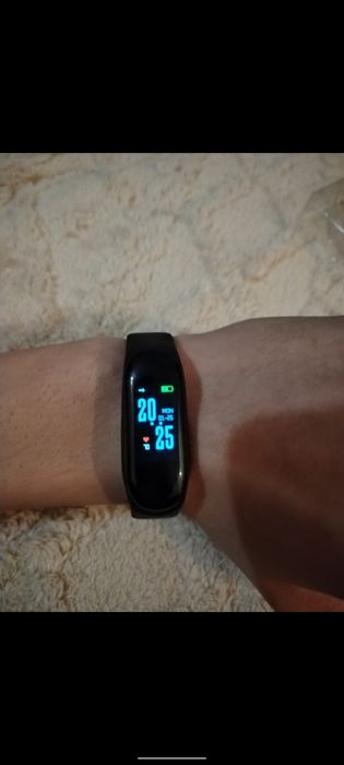 Часы Xiaomi Mi Bend 3