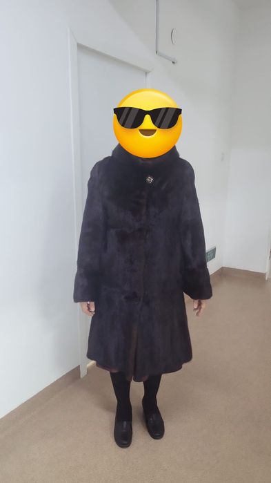 Шуба норковая натуральная.