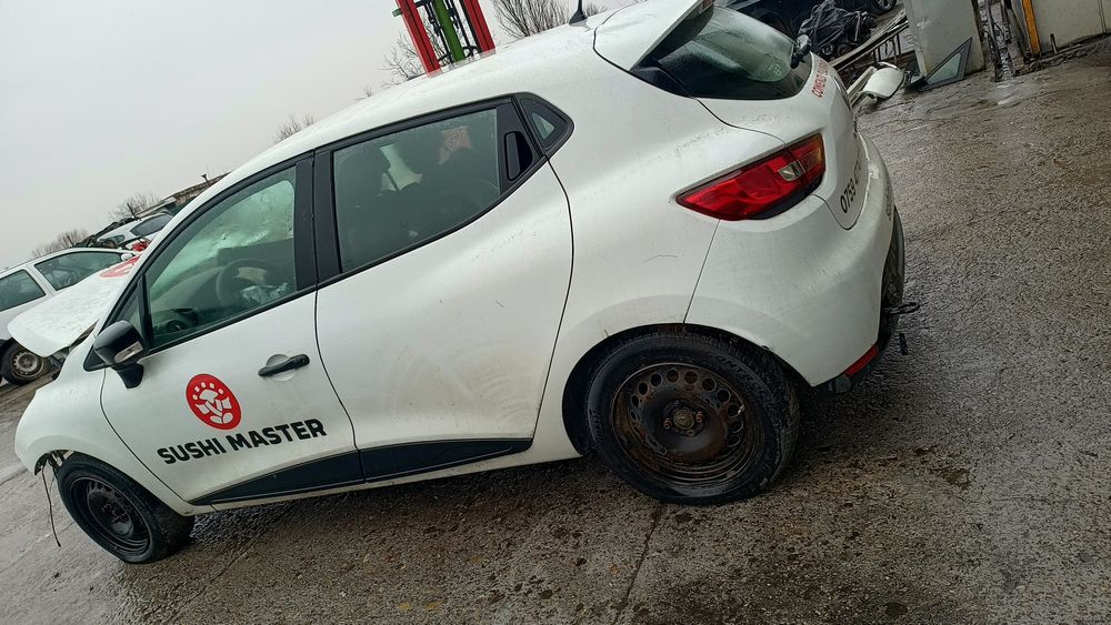 Dezmembrez Clio 4 2014 1.5 dci euro 5