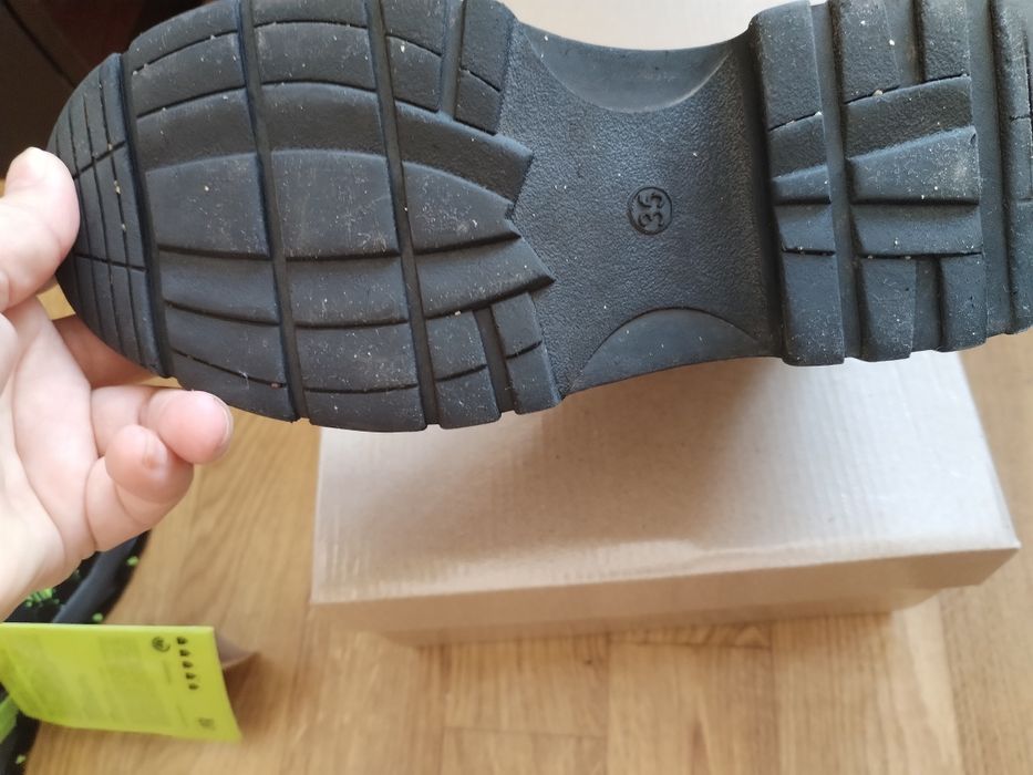 Ботинки весенние кожанные