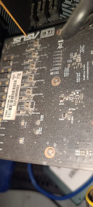 Продам видеокарту Asus 1080