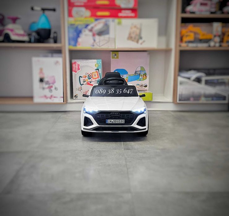 ПРОМОЦИЯ!НОВО!Акумулаторен джип Audi SQ8 WHITE с 12V батерия,МЕКИ ГУМИ