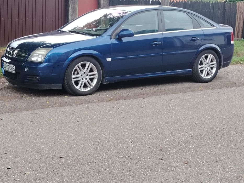 Vând Vectra c GTS 140000 reali