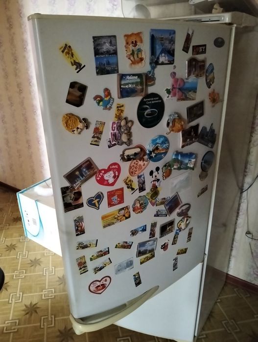 Продам холодильник Атлант