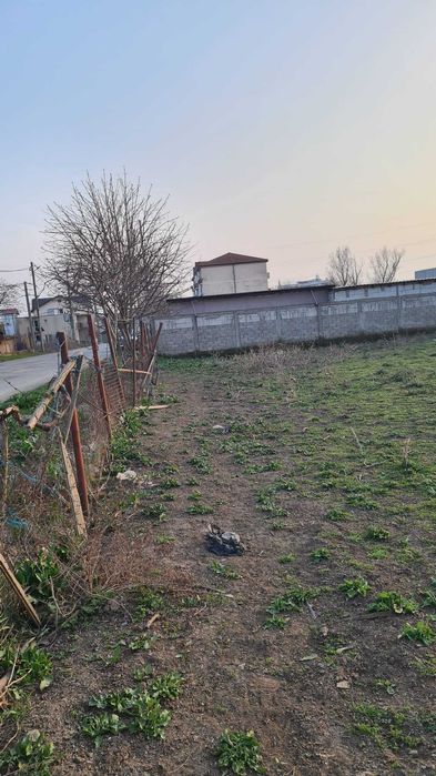 Vand teren la Costinesti