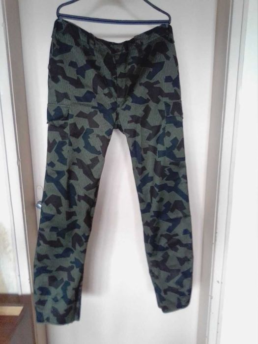 Камуфлажна шуба с подплата, панталон и риза + отделно работен панталон