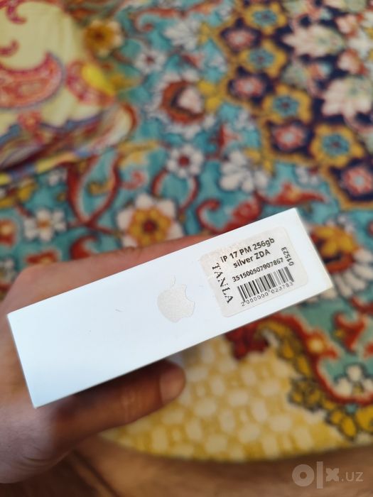 Продам Iphone 17 pro max 256G