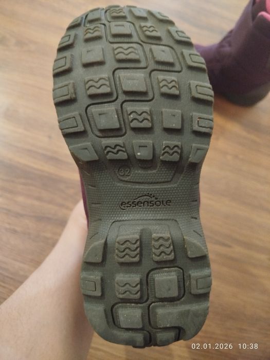 Продам сапоги для девочки