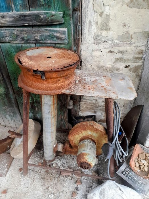 Наковалня ковашка/555/240/110/около 70 кг.!!/.