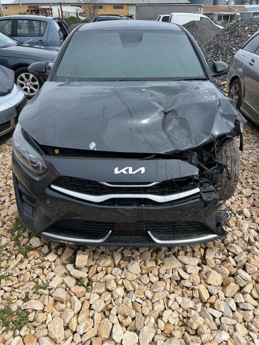 На части KIA PRO CEED 1.5T GDI isg GT-LINE 2024г отлично състояние