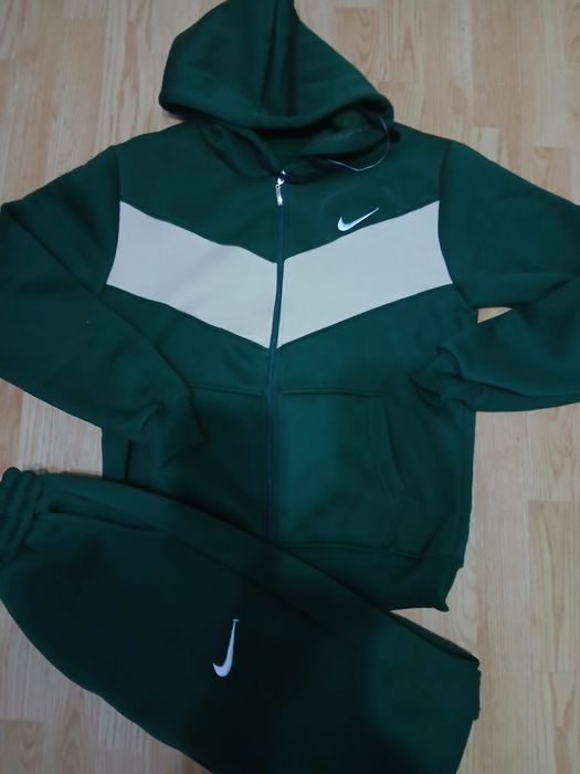 Haine noi cu eticheta.Am toate mărimile