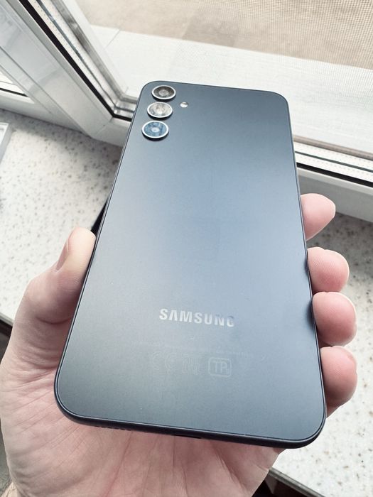Samsung Galaxy A34 5G (128 ГБ)