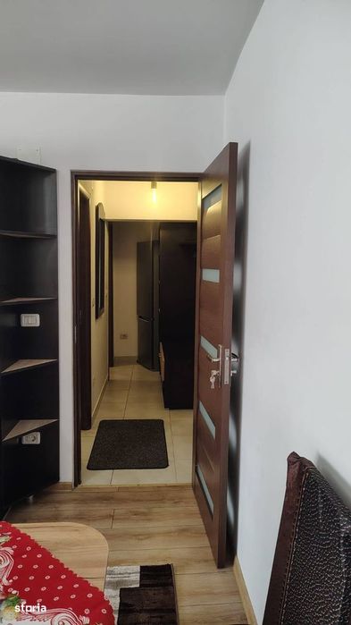 De inchiriat garsoniera cf1, mobilata și utilata, renovată, etaj 1