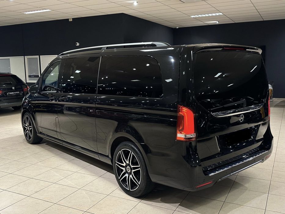 Inchiriere Mercedes V-Class Premium Luxury –  VIP / 8 locuri / Full