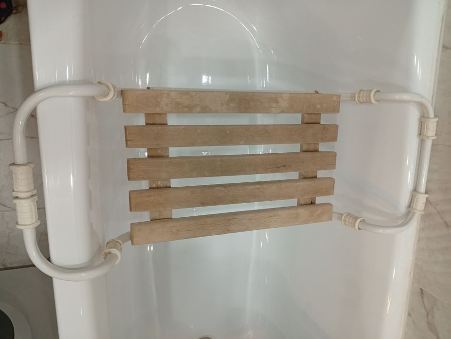 Стул  сиденье для ванны